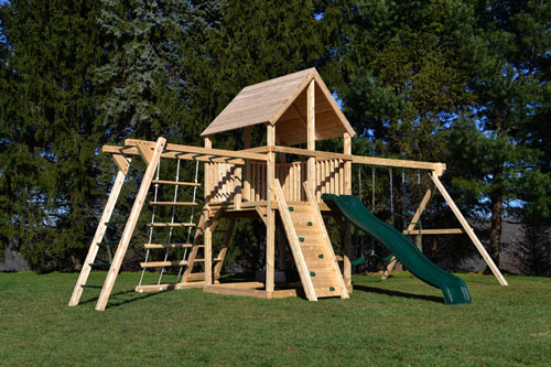 mount triumph playset